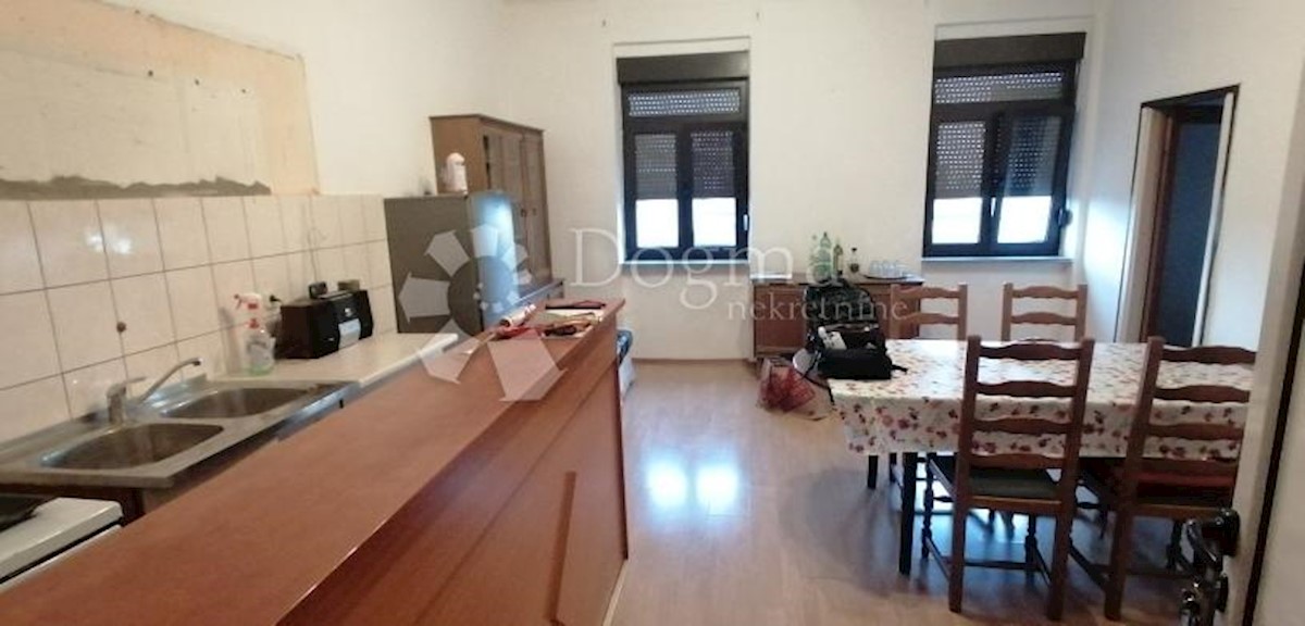 Flat For sale - PRIMORSKO-GORANSKA  KASTAV 