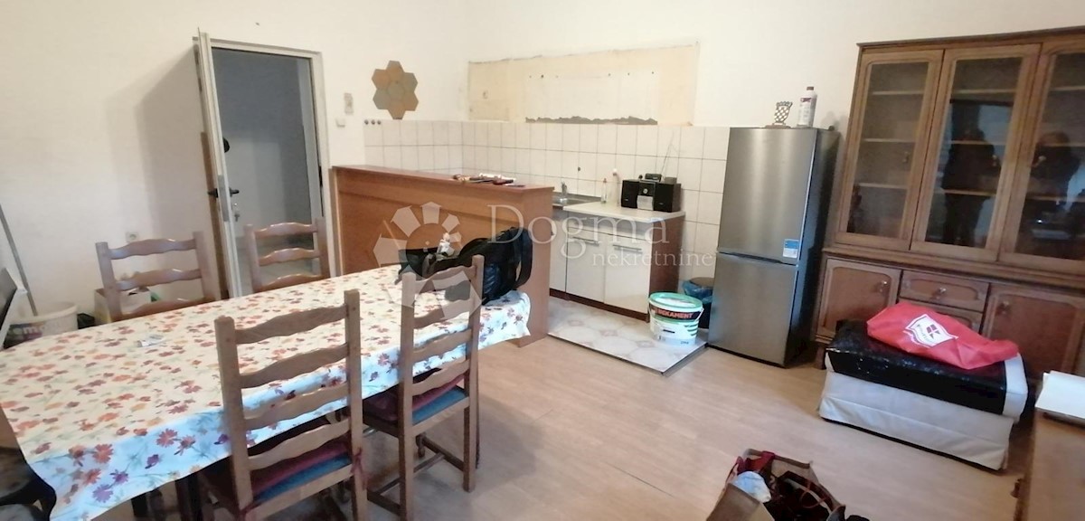 Flat For sale - PRIMORSKO-GORANSKA  KASTAV 