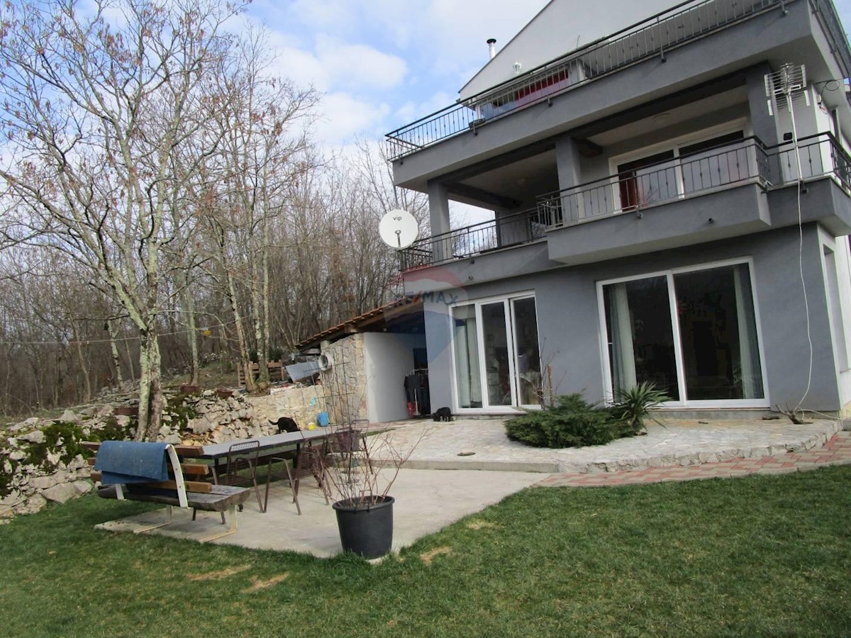 Apartma Na predaj - PRIMORSKO-GORANSKA  MATULJI 