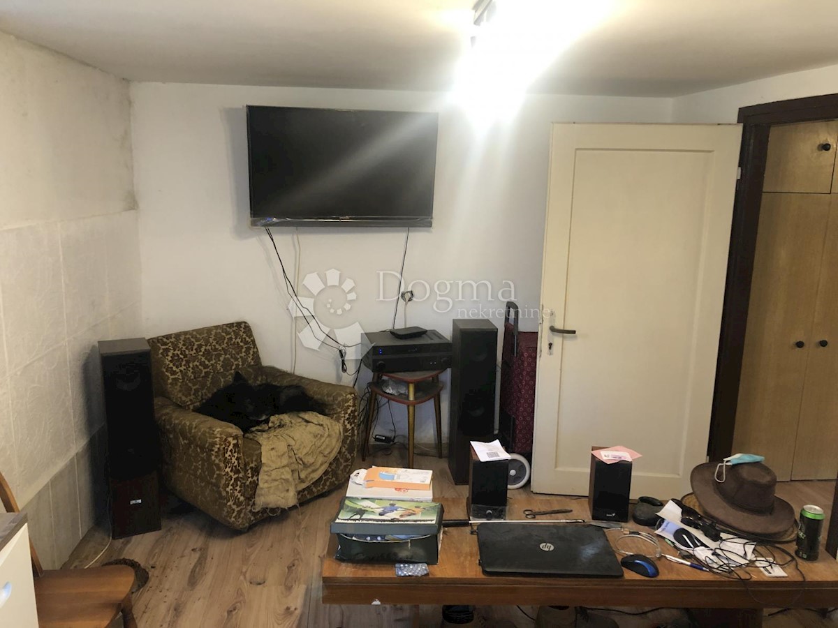 Apartma Naprodaj - GRAD ZAGREB  ZAGREB