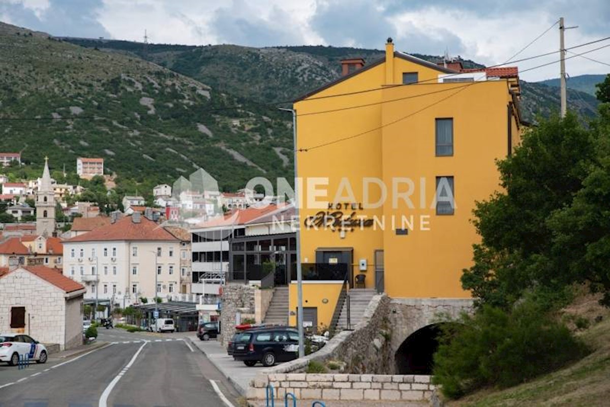 Poslovni prostori Naprodaj - LIČKO-SENJSKA  Senj