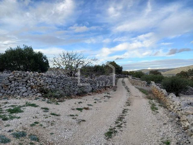 Land For sale - Splitsko-dalmatinska Marina - foto 2/2