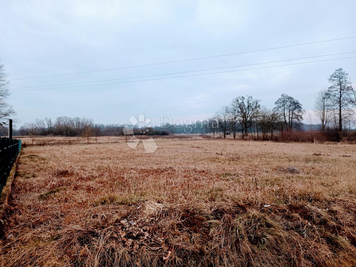 Terreno In vendita - ZAGREBAČKA  BRCKOVLJANI 