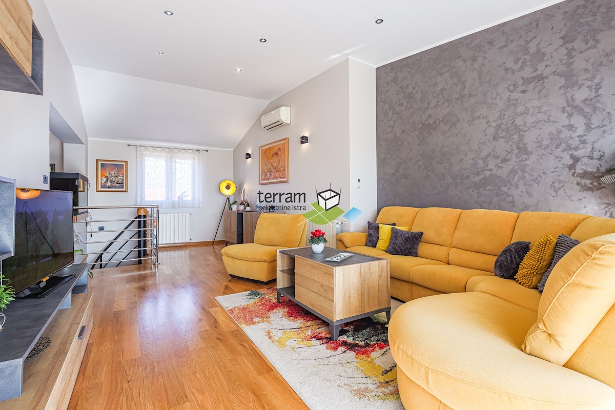 Maison À vendre - ISTARSKA  SVETVINČENAT 