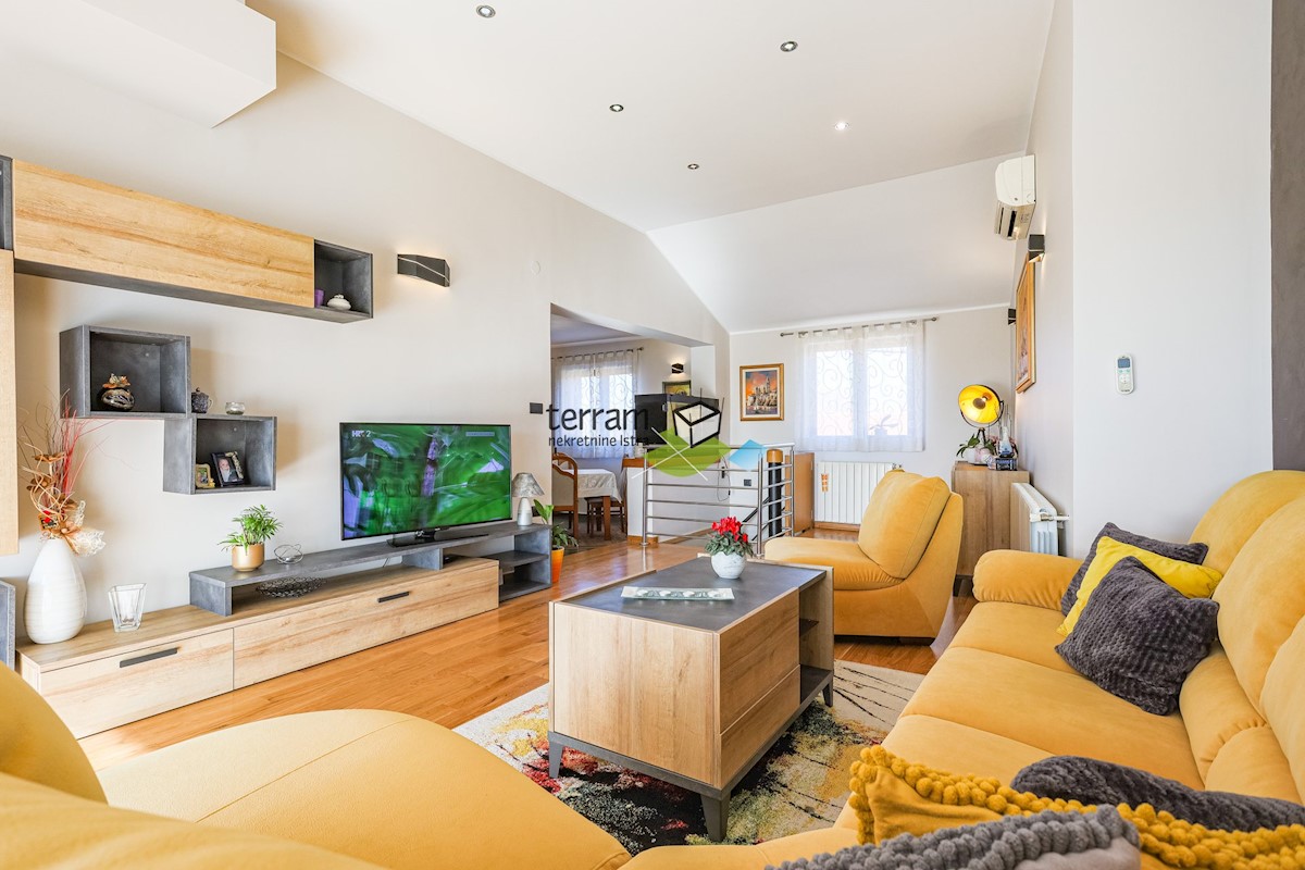 Maison À vendre - ISTARSKA  SVETVINČENAT 