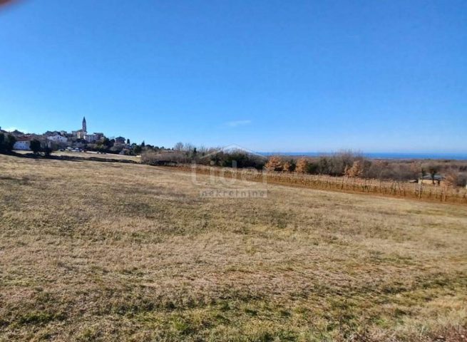 Land for sale 856 m² – Višnjan