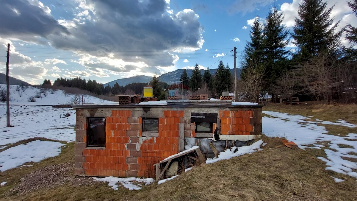 Casa In vendita - KARLOVAČKA  OGULIN 