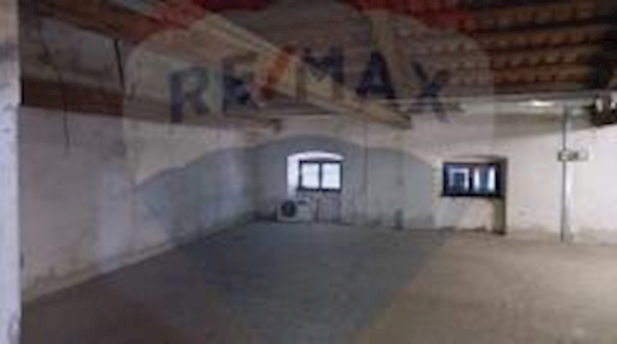 Business premises For rent VODNJAN