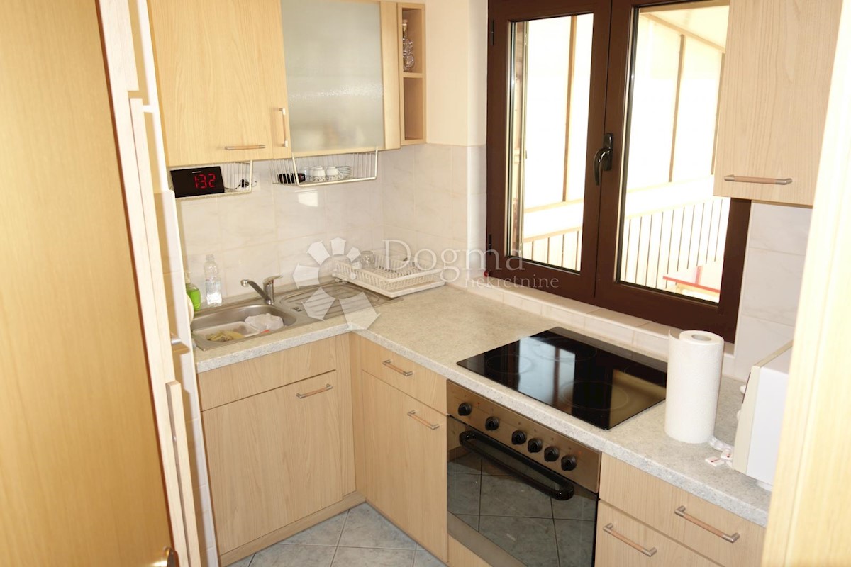 Flat For sale - PRIMORSKO-GORANSKA  CRIKVENICA 