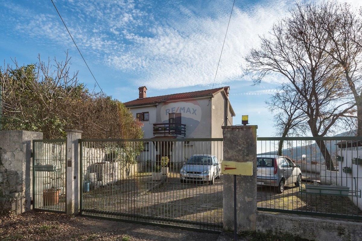 House For sale - PRIMORSKO-GORANSKA  MOŠĆENIČKA DRAGA 