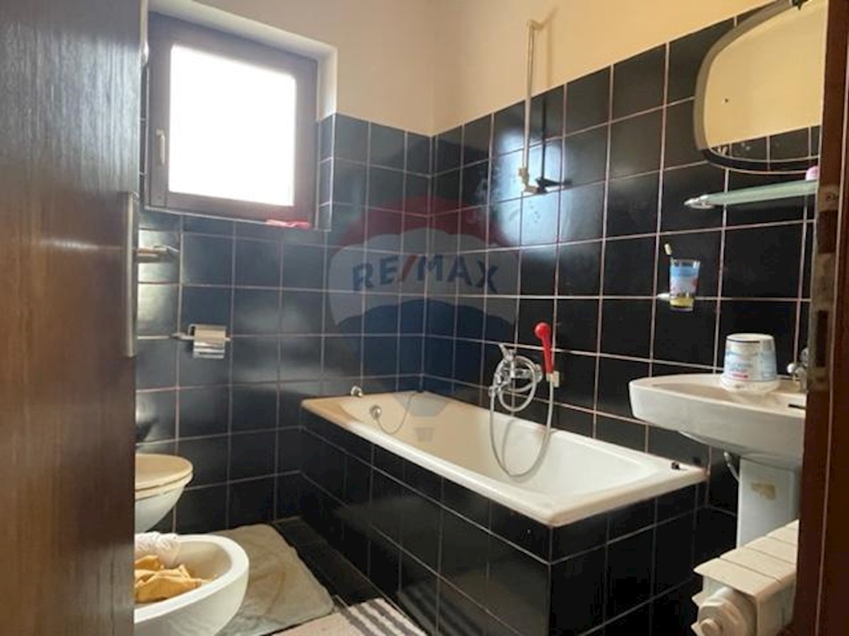 House For sale - PRIMORSKO-GORANSKA  MOŠĆENIČKA DRAGA 