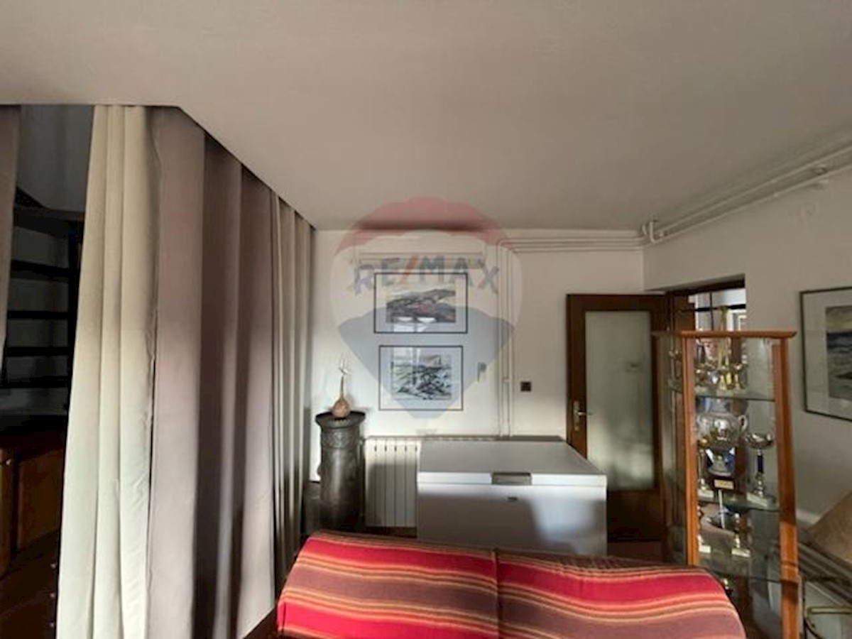 House For sale - PRIMORSKO-GORANSKA  MOŠĆENIČKA DRAGA 