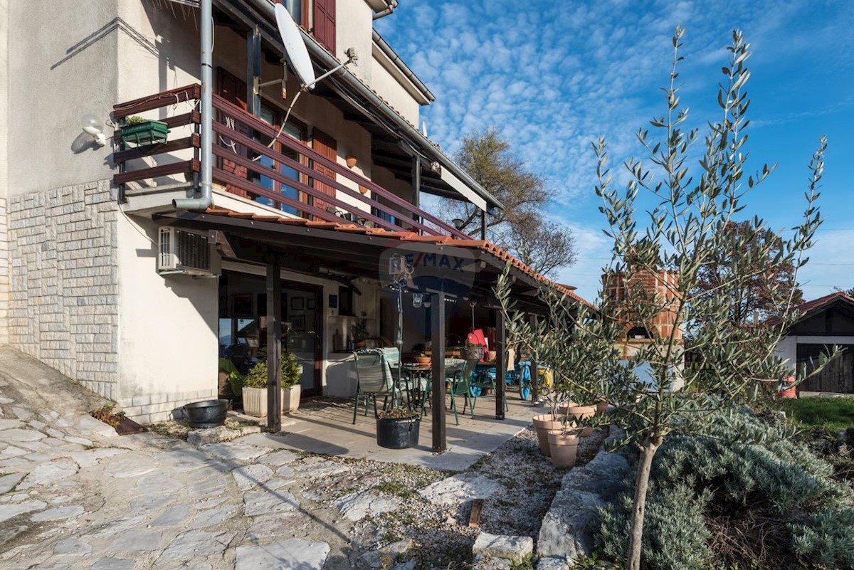 House For sale - PRIMORSKO-GORANSKA  MOŠĆENIČKA DRAGA 