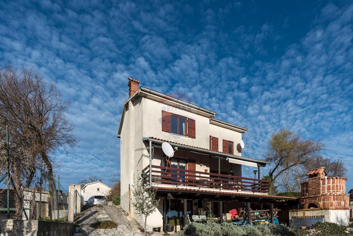 House For sale - PRIMORSKO-GORANSKA  MOŠĆENIČKA DRAGA 