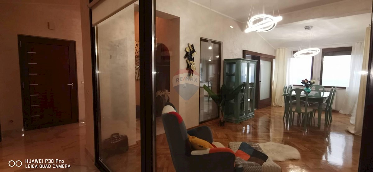 Flat For rent - PRIMORSKO-GORANSKA  OPATIJA 