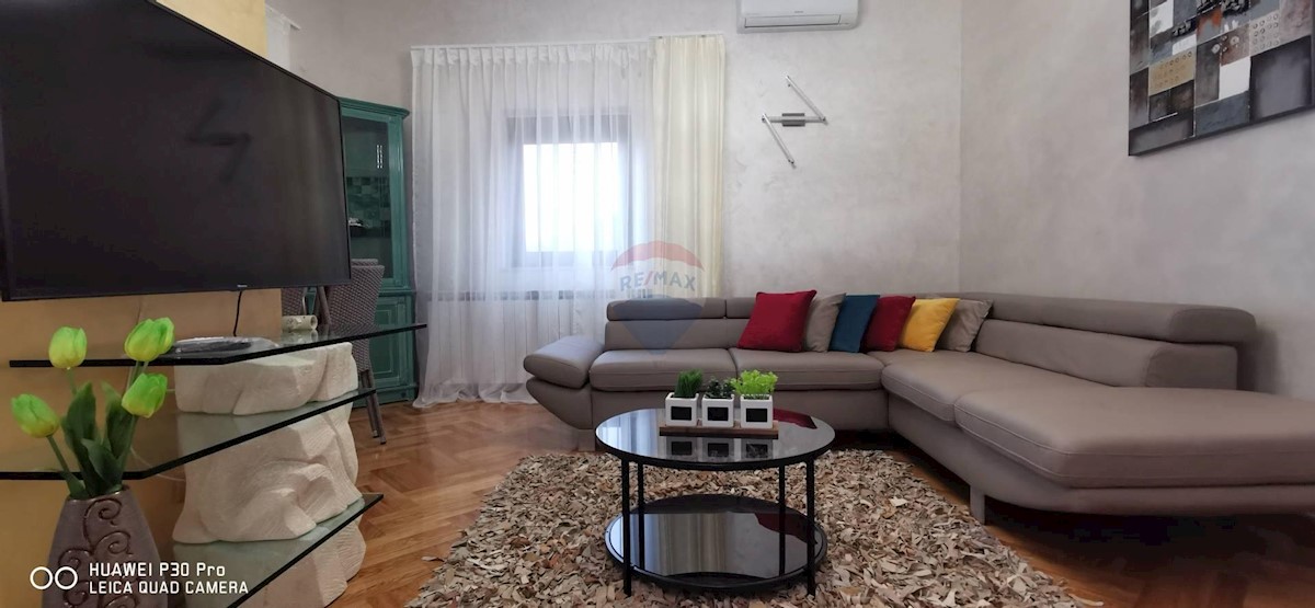 Flat For rent - PRIMORSKO-GORANSKA  OPATIJA 