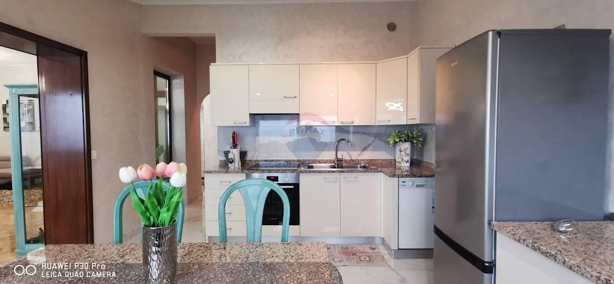 Flat For rent - PRIMORSKO-GORANSKA  OPATIJA 