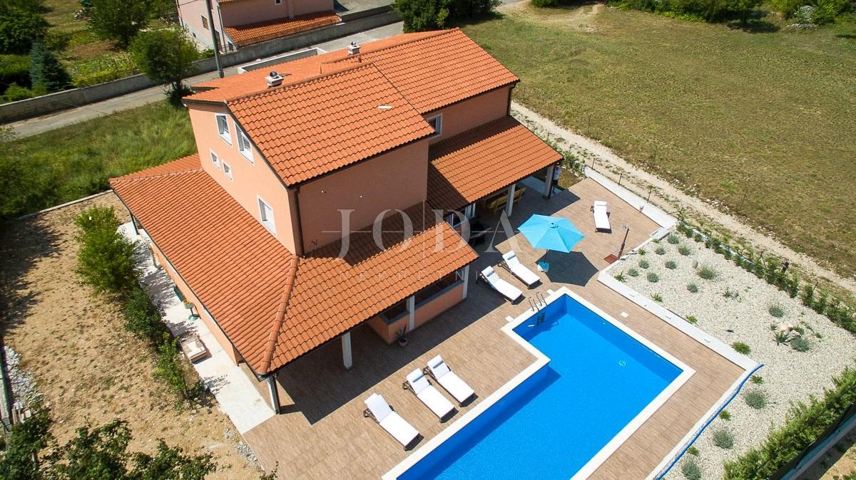 House For sale - PRIMORSKO-GORANSKA  VINODOLSKA OPĆINA 