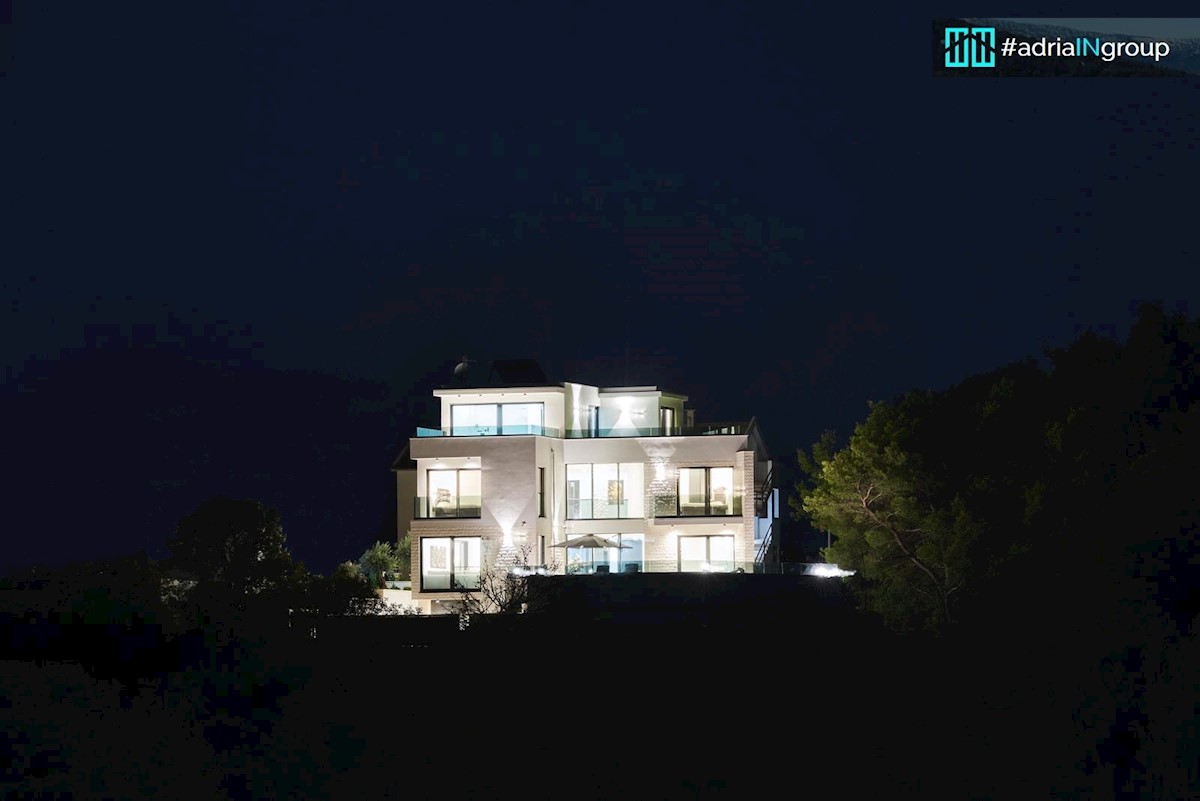Casa In vendita - SPLITSKO-DALMATINSKA  Čiovo