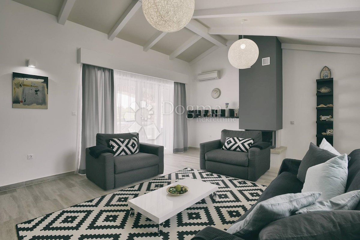 House For sale - ISTARSKA  MEDULIN 