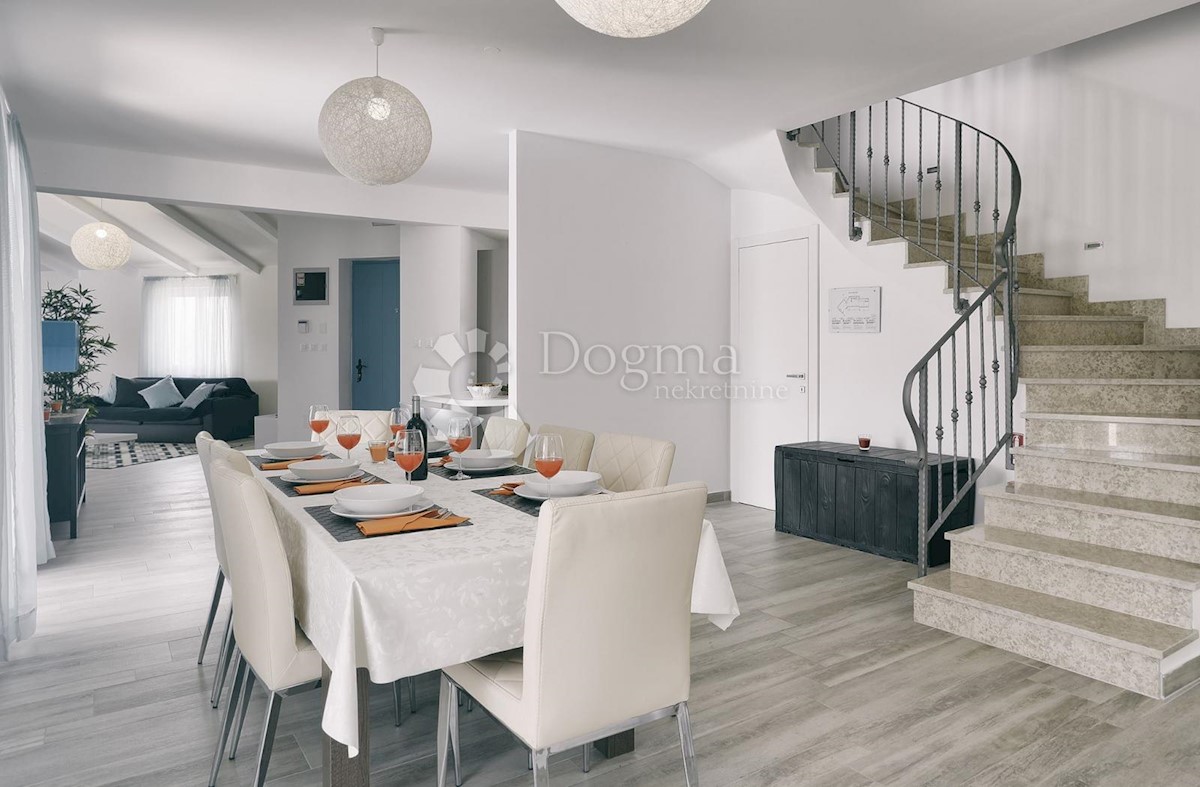 House For sale - ISTARSKA  MEDULIN 