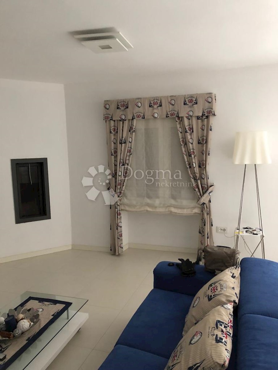 Apartmán Na predaj - PRIMORSKO-GORANSKA  MALI LOŠINJ 