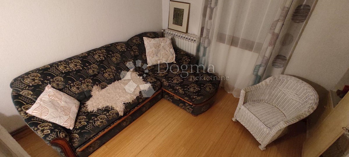 Kuća Na prodaju - ZAGREBAČKA  VELIKA GORICA 