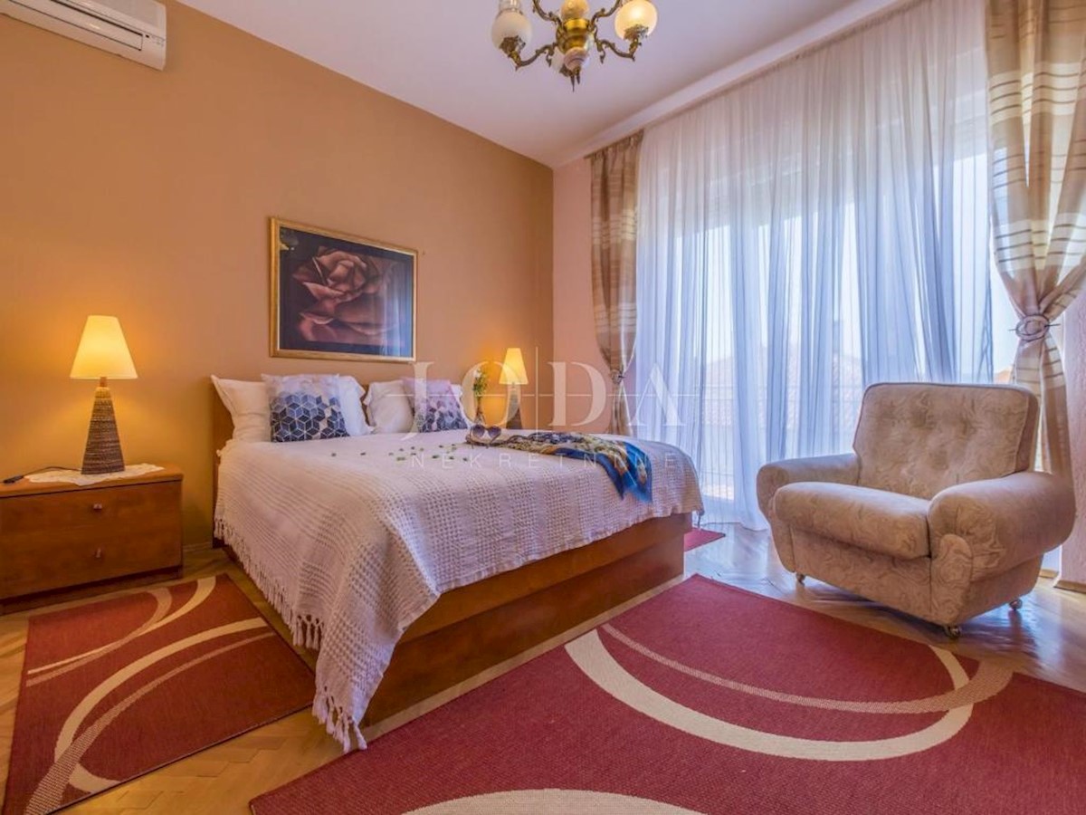House For sale - PRIMORSKO-GORANSKA  NOVI VINODOLSKI 