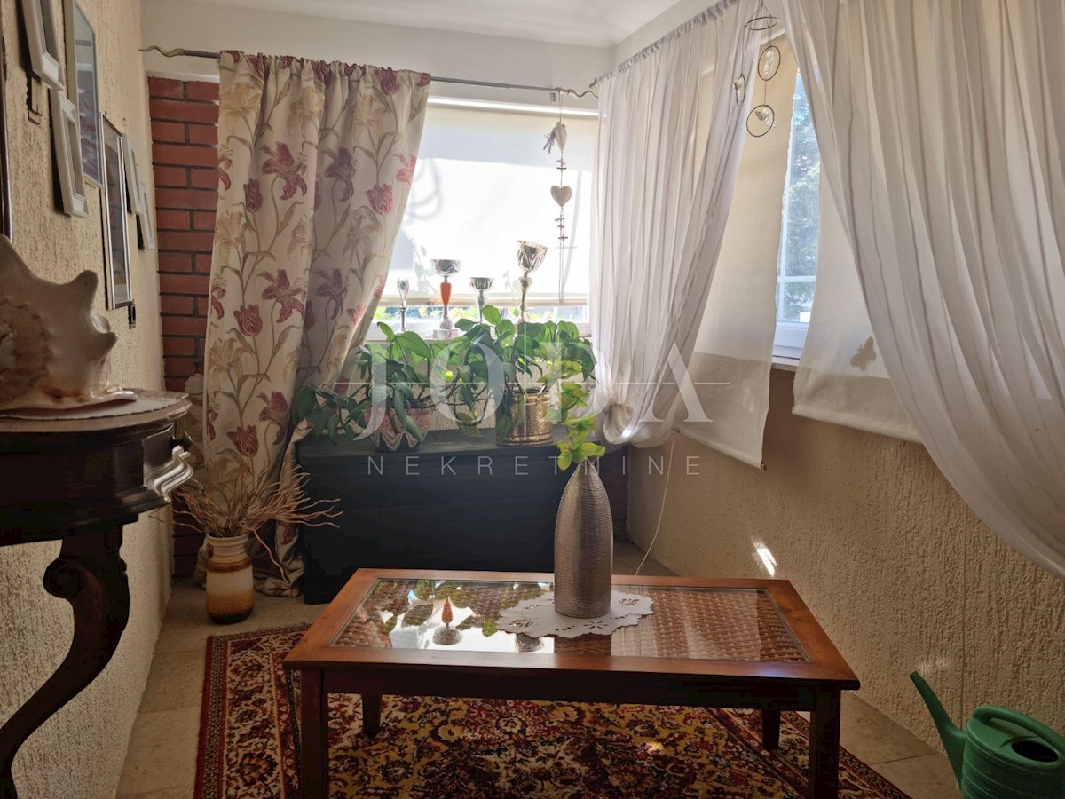 House For sale - PRIMORSKO-GORANSKA  NOVI VINODOLSKI 
