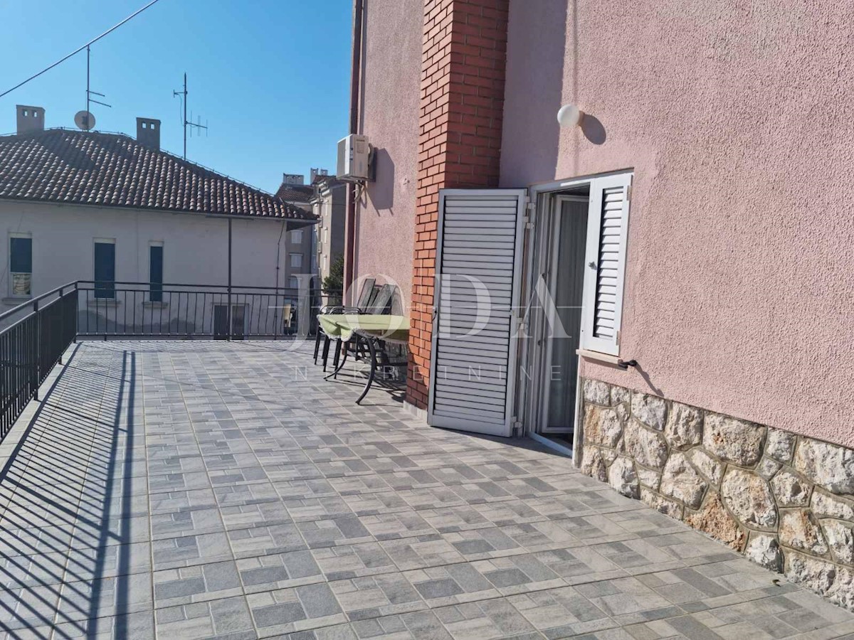 House For sale - PRIMORSKO-GORANSKA  NOVI VINODOLSKI 