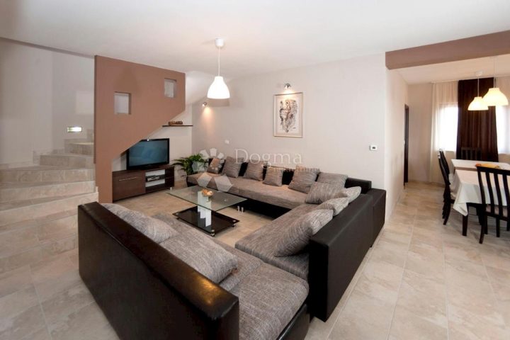 Haus Zu verkaufen - Istarska Svetvinčenat - foto 3/36