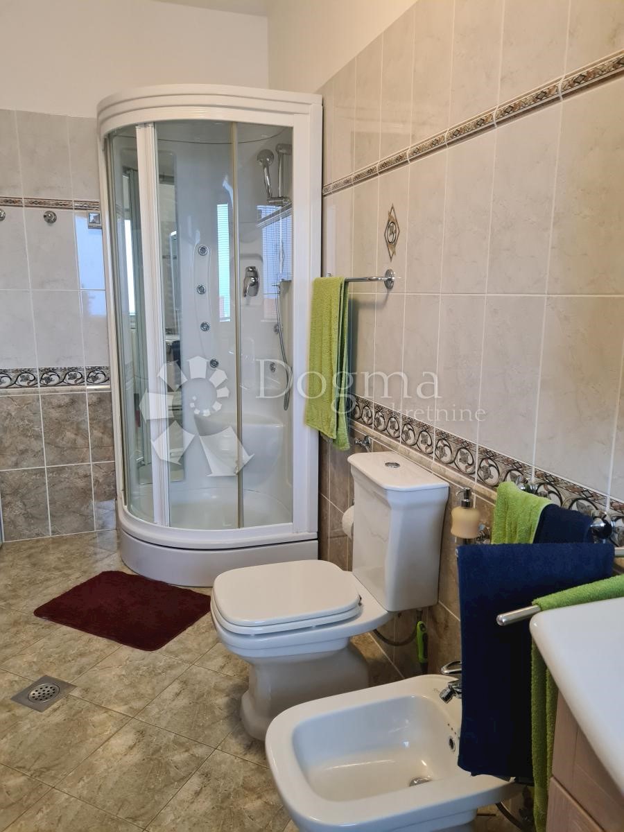 Flat For rent - PRIMORSKO-GORANSKA  KOSTRENA 