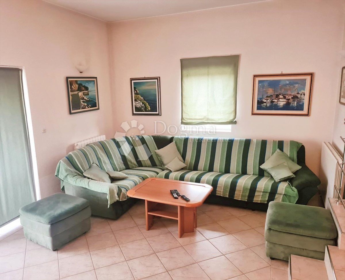 Flat For rent - PRIMORSKO-GORANSKA  KOSTRENA 