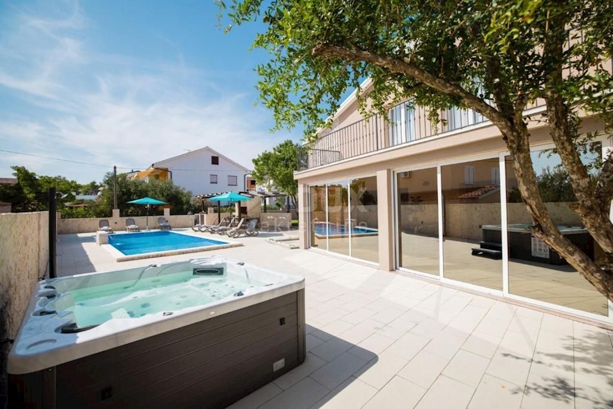House For sale - ZADARSKA  VIR 