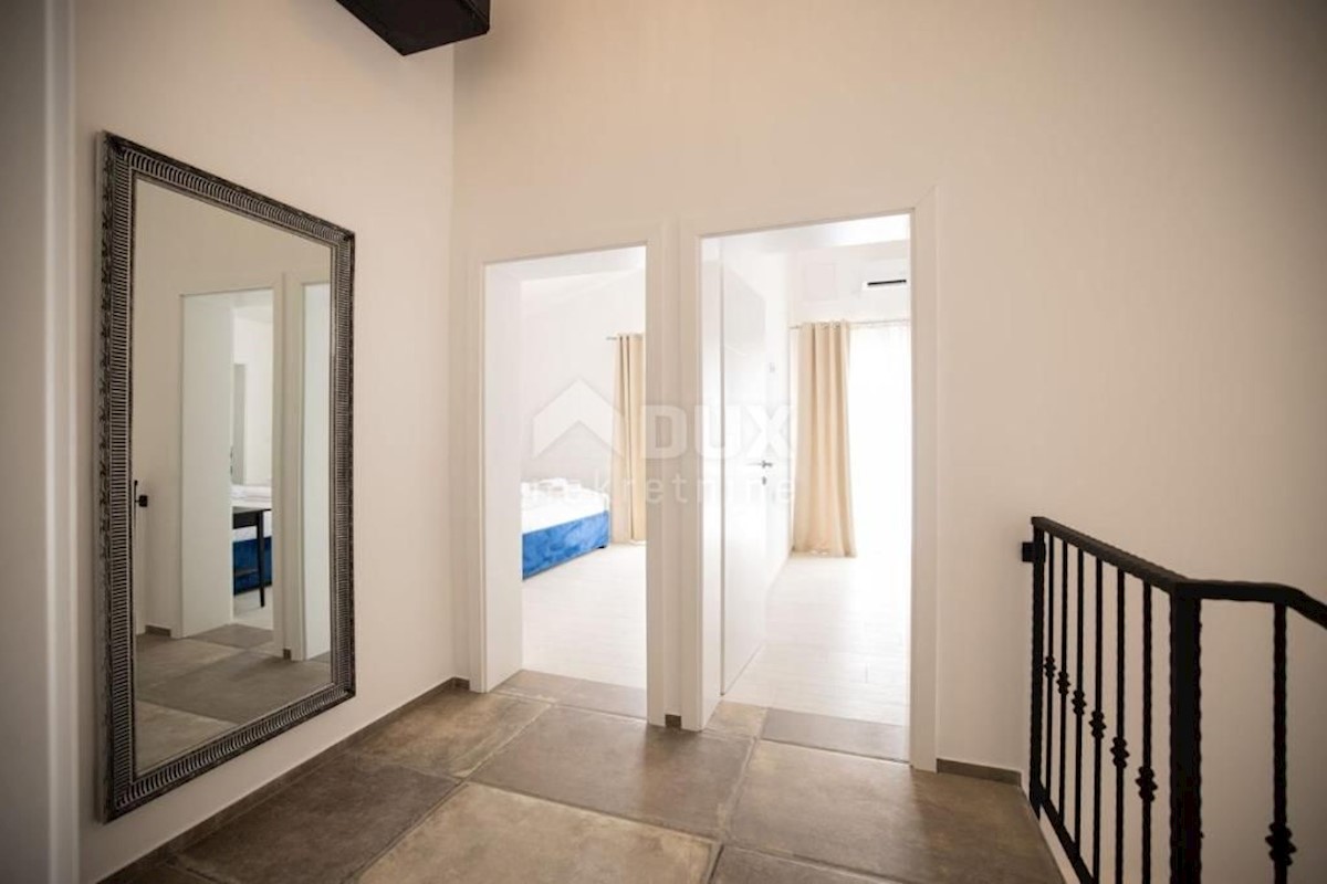 House For sale - ZADARSKA  VIR 