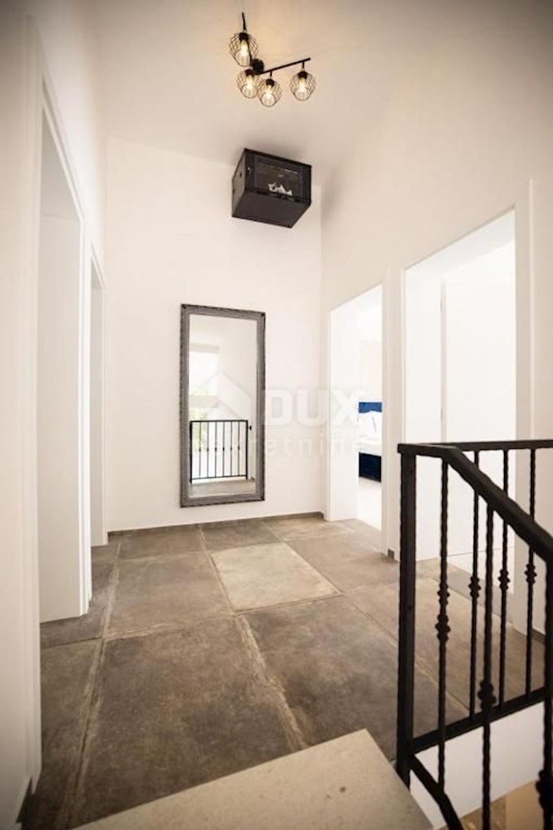 House For sale - ZADARSKA  VIR 