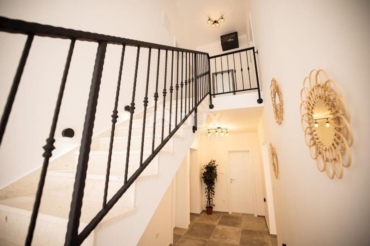 House For sale - ZADARSKA  VIR 