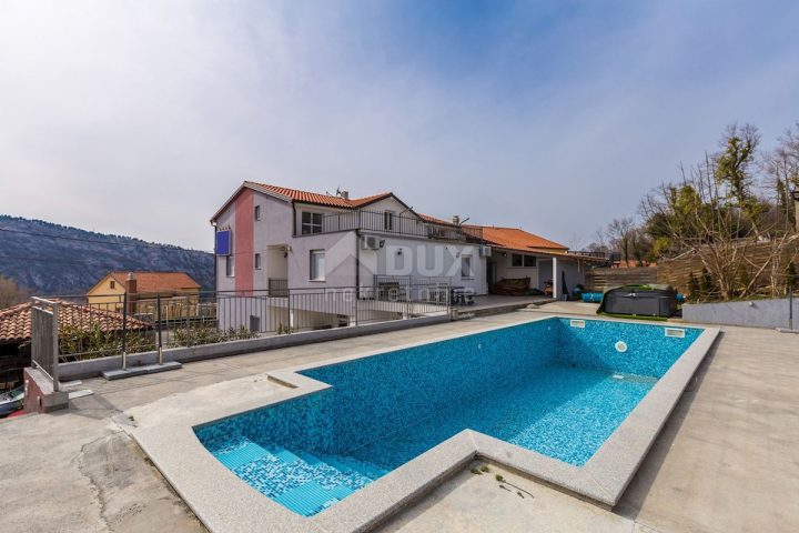 Dům na prodej 417 m² – Bribir