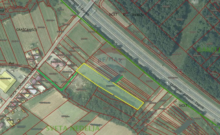 Land for sale 4790 m² – Brezje