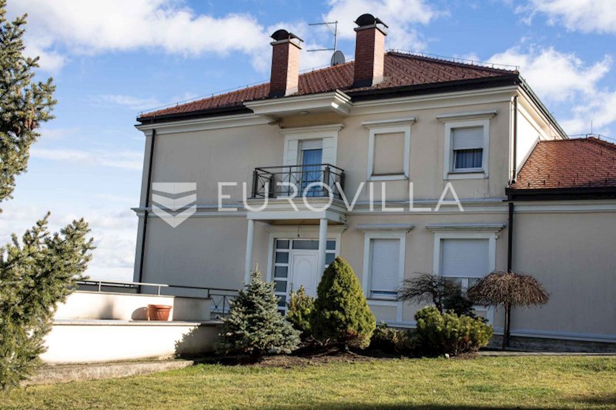 House For sale - ZAGREBAČKA  SVETA NEDELJA 