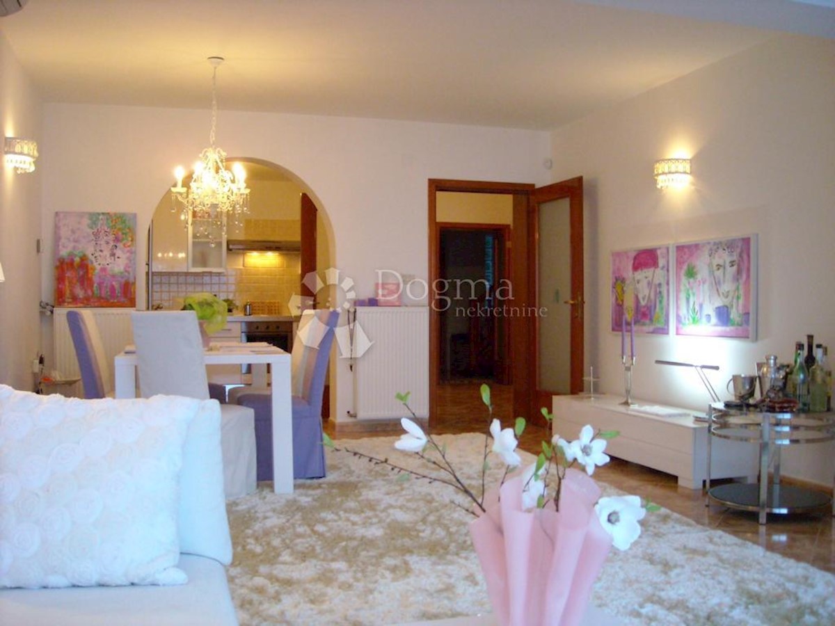 Apartmán Na predaj - PRIMORSKO-GORANSKA  OPATIJA 