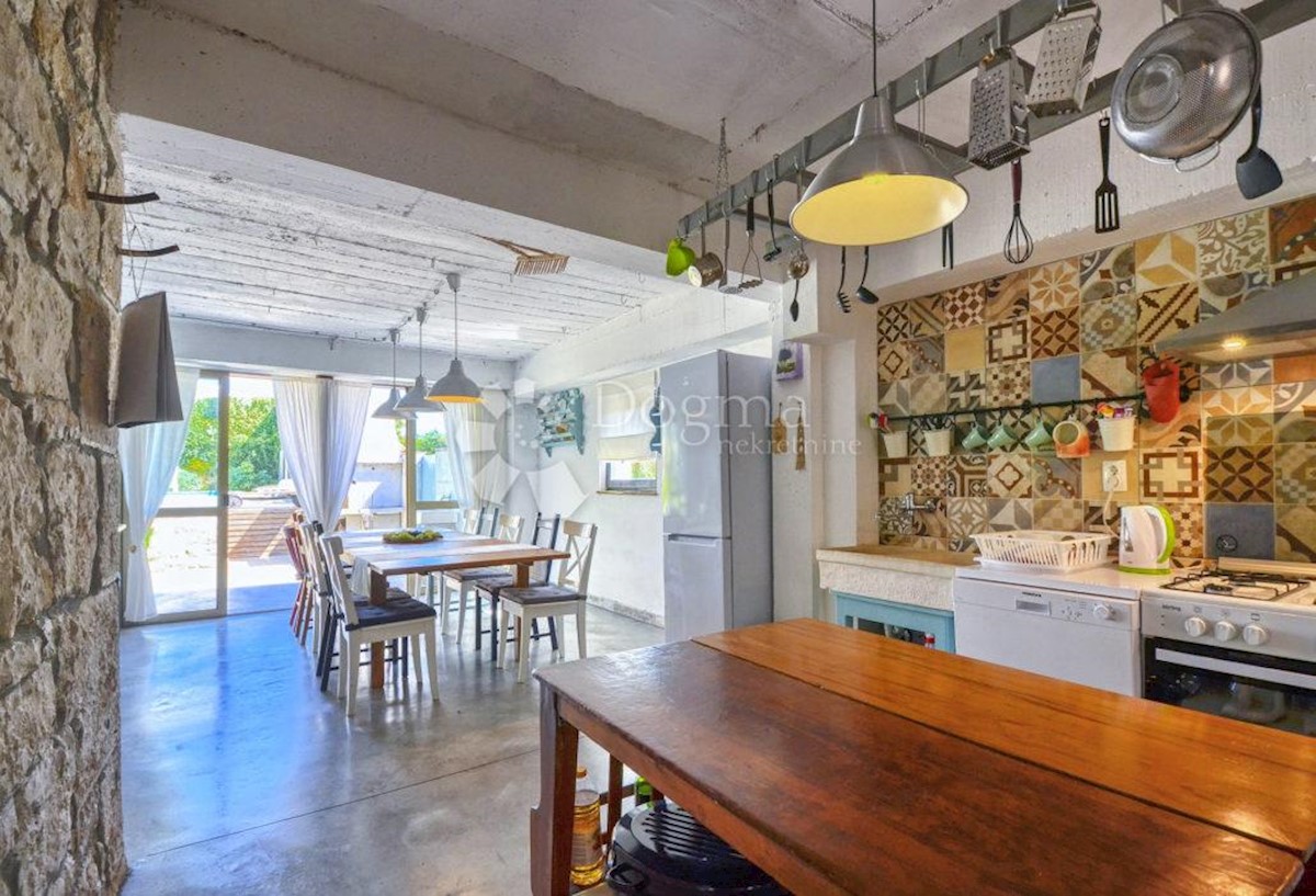 Casa In vendita - ISTARSKA  SVETVINČENAT 