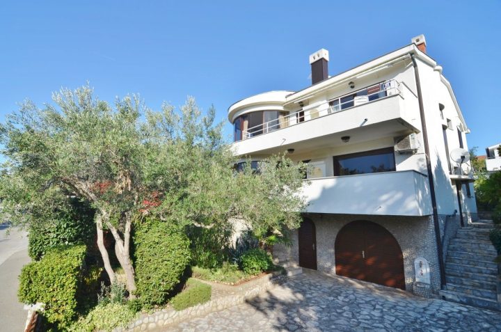 Casa in vendita 346 m² – Krk