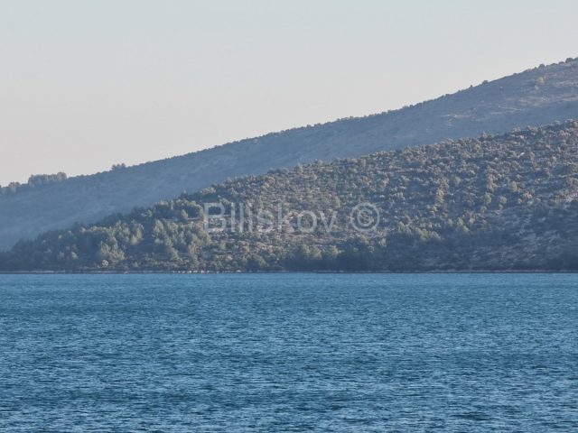 Pozemek na prodej 40000 m² – Vinišće