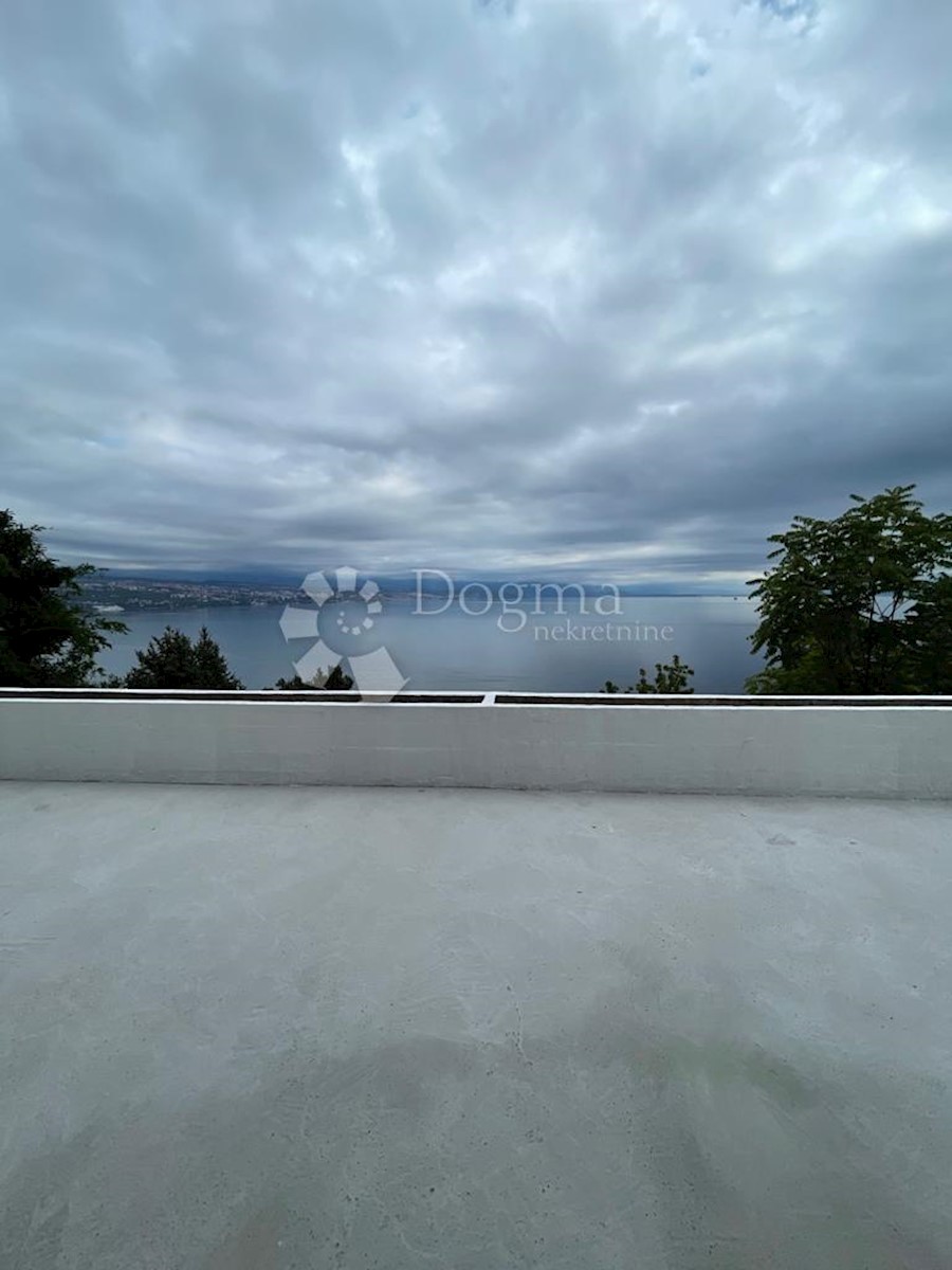 Stan Na prodaju - PRIMORSKO-GORANSKA  OPATIJA 