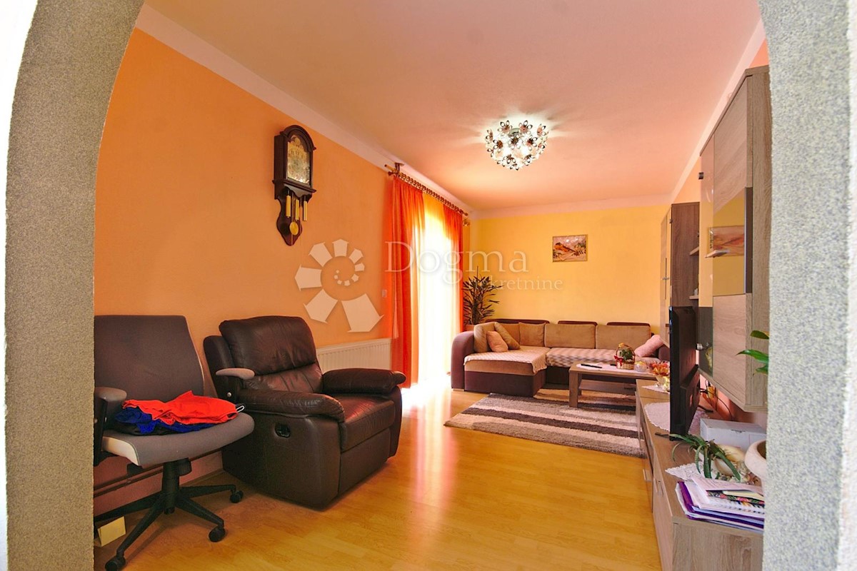 Haus Zu verkaufen - PRIMORSKO-GORANSKA  KASTAV 