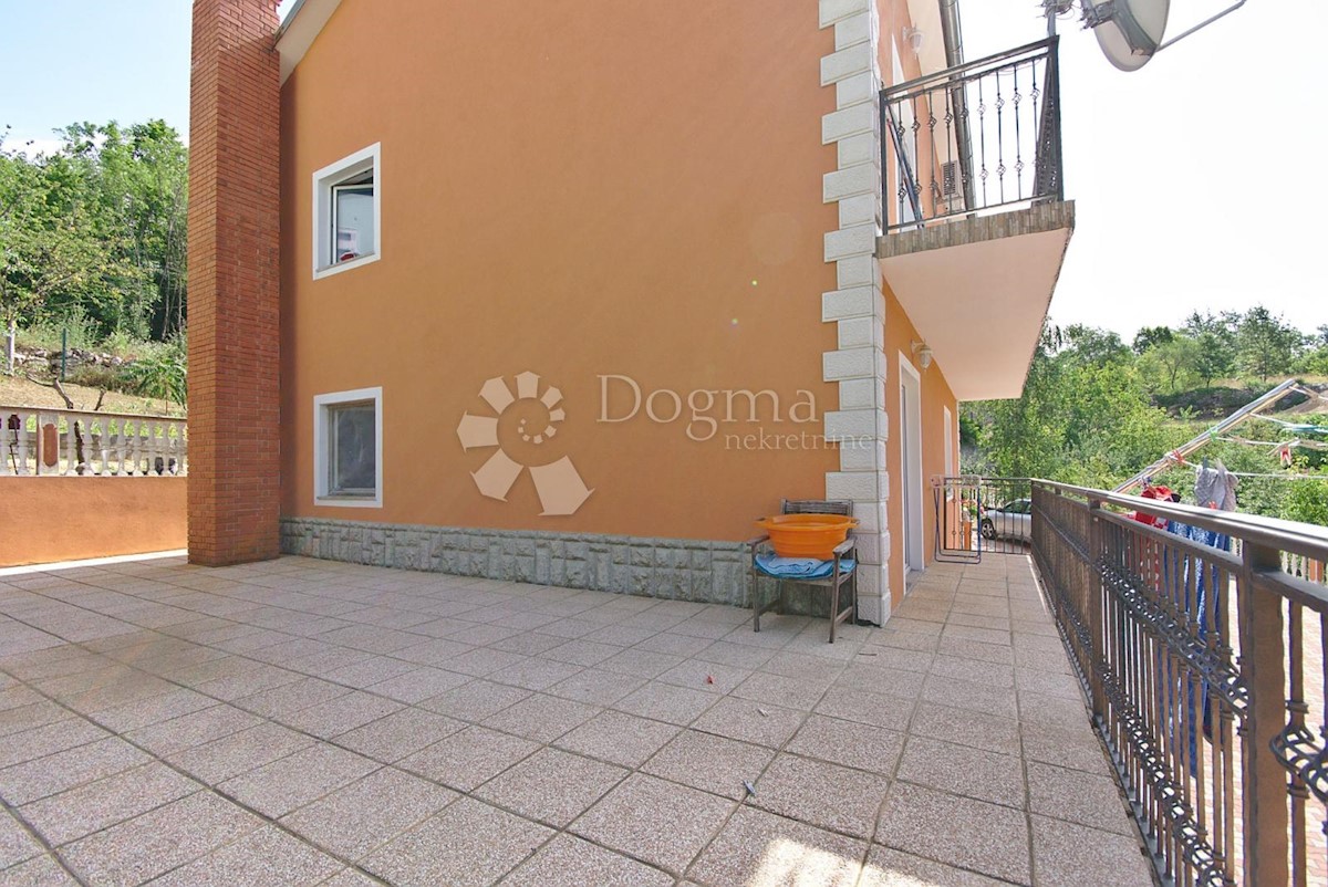 Haus Zu verkaufen - PRIMORSKO-GORANSKA  KASTAV 