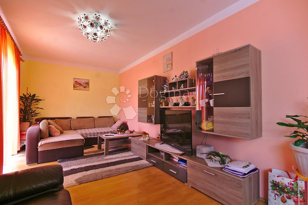 Haus Zu verkaufen - PRIMORSKO-GORANSKA  KASTAV 