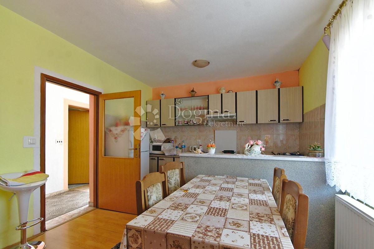 Haus Zu verkaufen - PRIMORSKO-GORANSKA  KASTAV 