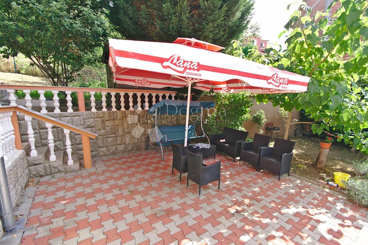 Haus Zu verkaufen - PRIMORSKO-GORANSKA  KASTAV 